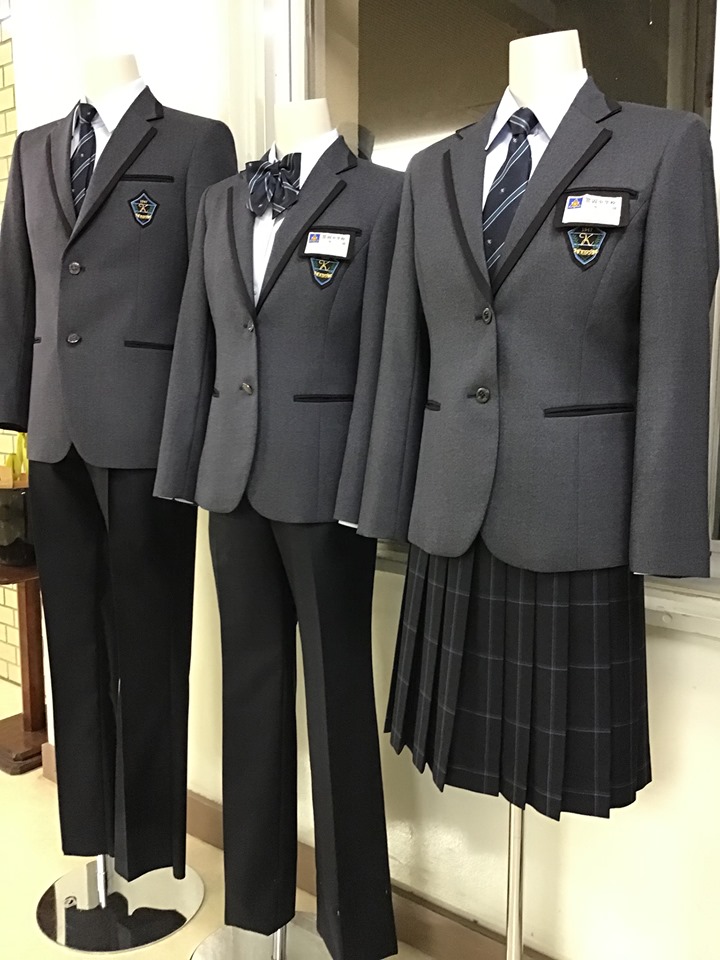 福岡市の中学『新標準服』はブレザー風 スカートとズボン選択も可能に 