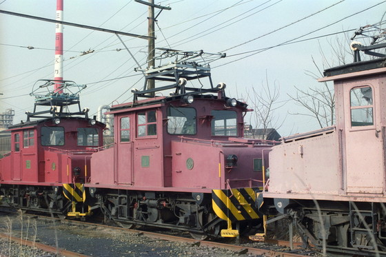 1992年 三池炭鉱鉄道三池港駅の古典機関車群 - 馬鹿は煙と高いところが好き