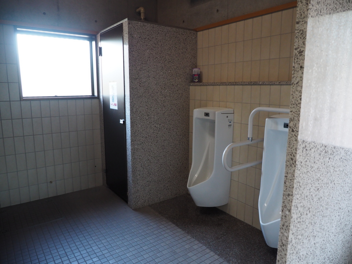 白山吉野オートキャンプ場　トイレ