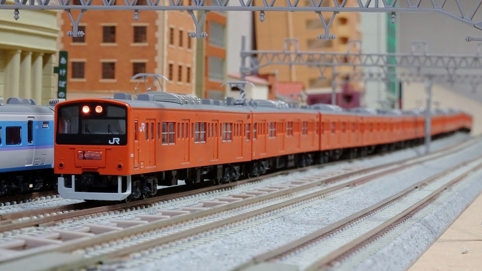 鉄道模型】201系中央線色(T編成) - ビスタ模型鉄道（エヌゲージ日記）