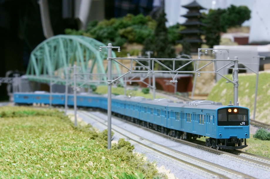 鉄道模型】201系 京阪神緩行線色 - ビスタ模型鉄道（エヌゲージ日記）