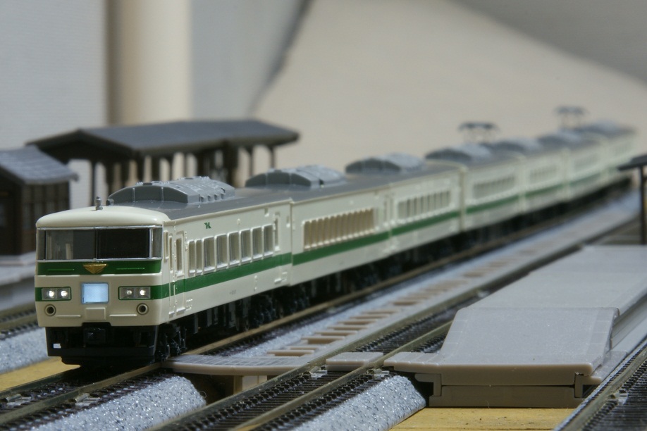 鉄道模型】185系200番台 新幹線リレー号 - ビスタ模型鉄道（エヌゲージ日記）