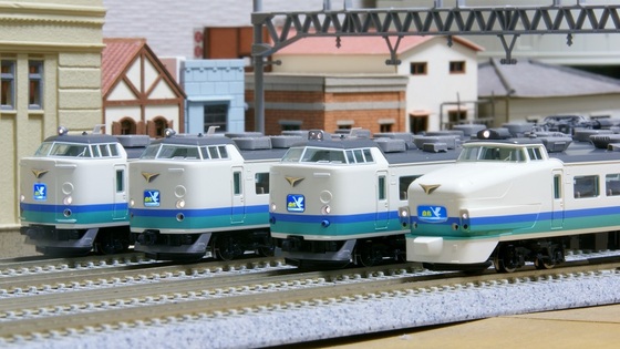 Nゲージ TOMIX JR 485系特急電車(上沼垂色・白鳥) 5両基本セットB 