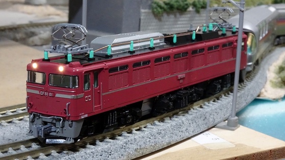 EF81 81 お召塗装機 ＆ E26系「カシオペア」 - ビスタ模型鉄道 