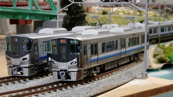 225系5100番台「関空・紀州路快速」 - ビスタ模型鉄道（エヌゲージ日記）