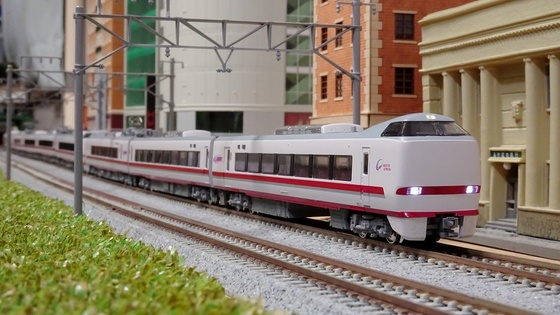 683系8000番台「スノーラビット エクスプレス」 - ビスタ模型鉄道 